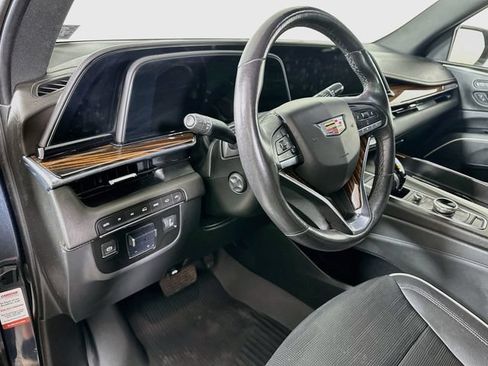 Used 2021 Cadillac Escalade Premium Luxury w/ Driver Assist Tech Package AWD/4WD image 12