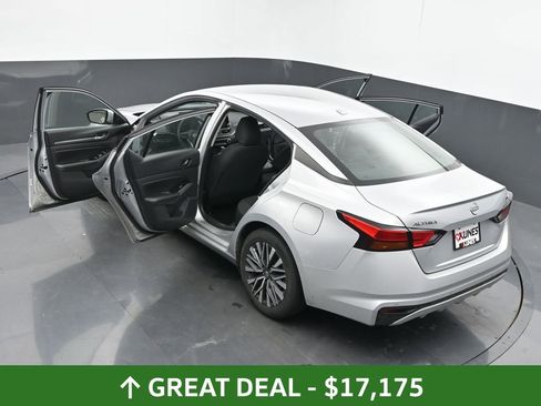 Used 2023 Nissan Altima 2.5 SV image 64