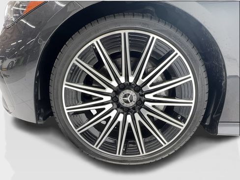 Used 2025 Mercedes-Benz CLE 300 4MATIC Coupe image 13