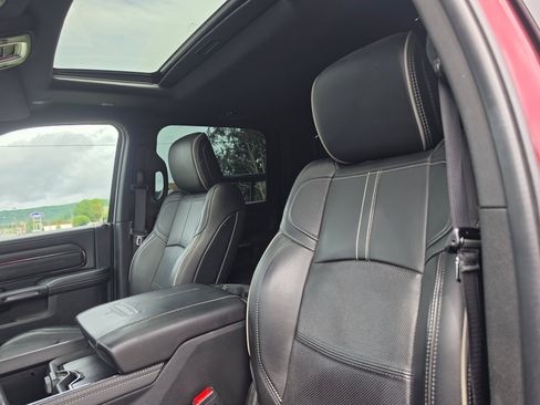 Used 2024 RAM 2500 Limited AWD/4WD image 13