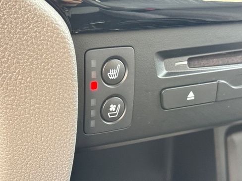 Used 2020 Honda Pilot Elite image 23