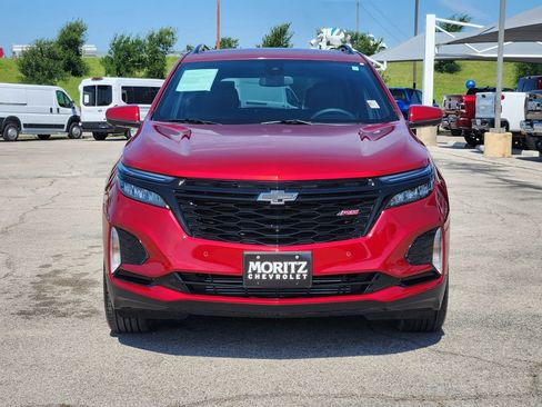 Certified 2024 Chevrolet Equinox RS FWD image 2
