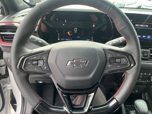 Used 2026 Chevrolet TrailBlazer RS w/ Convenience Package AWD/4WD image 15