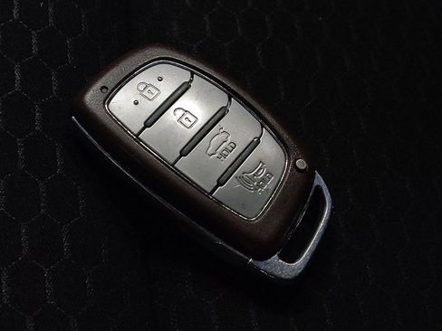 Used 2019 Hyundai Elantra Value Edition w/ Cargo Package FWD image 32