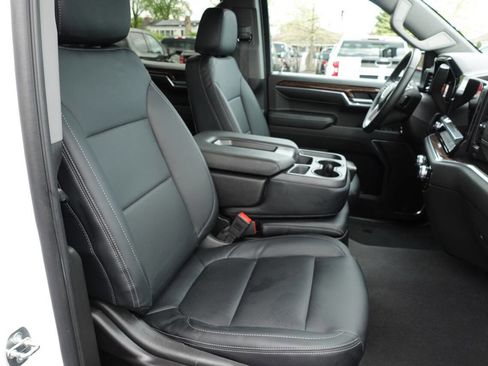 Used 2023 GMC Sierra 1500 Elevation image 34