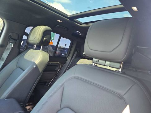 Used 2024 Land Rover Defender 110 S AWD/4WD image 24