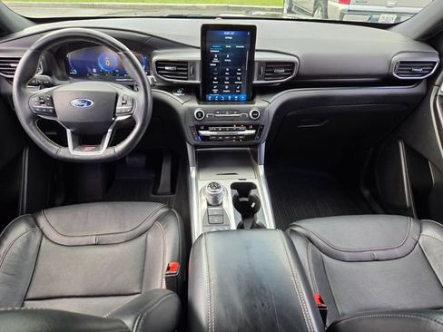 Used 2020 Ford Explorer ST w/ ST High-Performance Pack AWD/4WD image 12