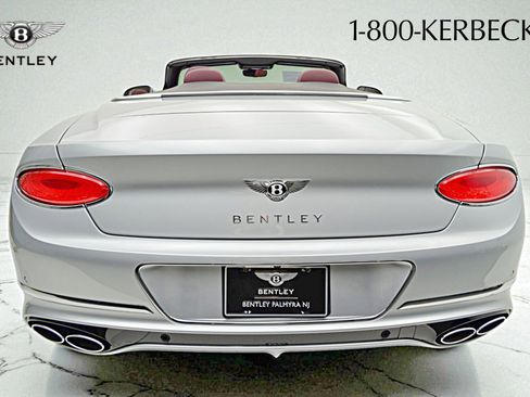 Used 2023 Bentley Continental GT Azure image 14