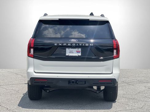 New 2027 Ford Expedition Active RWD image 24