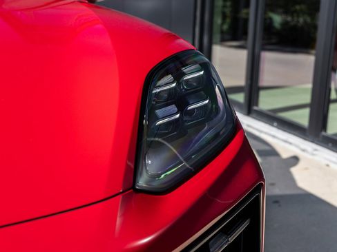 New 2026 Porsche Cayenne S image 22