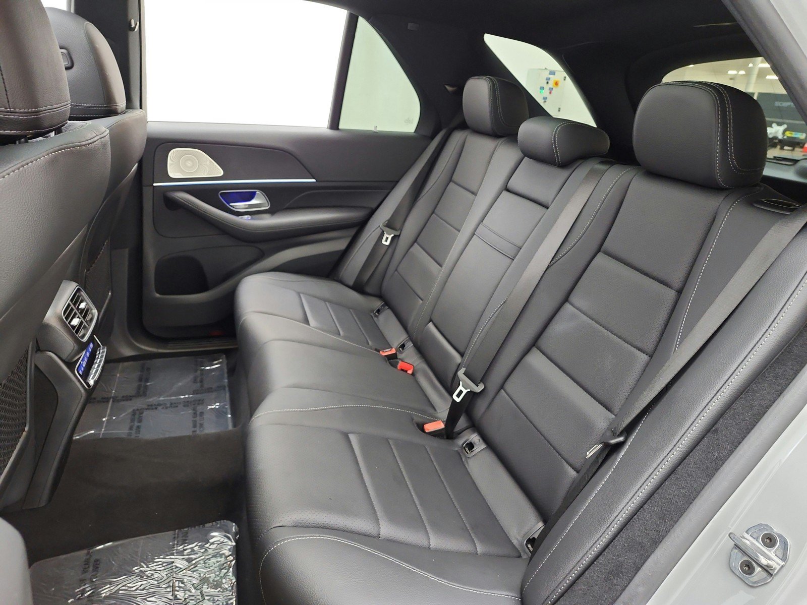 Used 2025 Mercedes-Benz GLE 450 4MATIC image 16