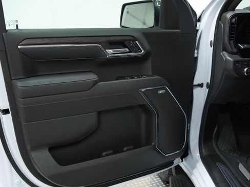 New 2026 GMC Sierra 1500 SLT w/ SLT Premium Plus Package image 19