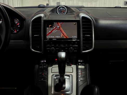 Used 2013 Porsche Cayenne GTS image 20
