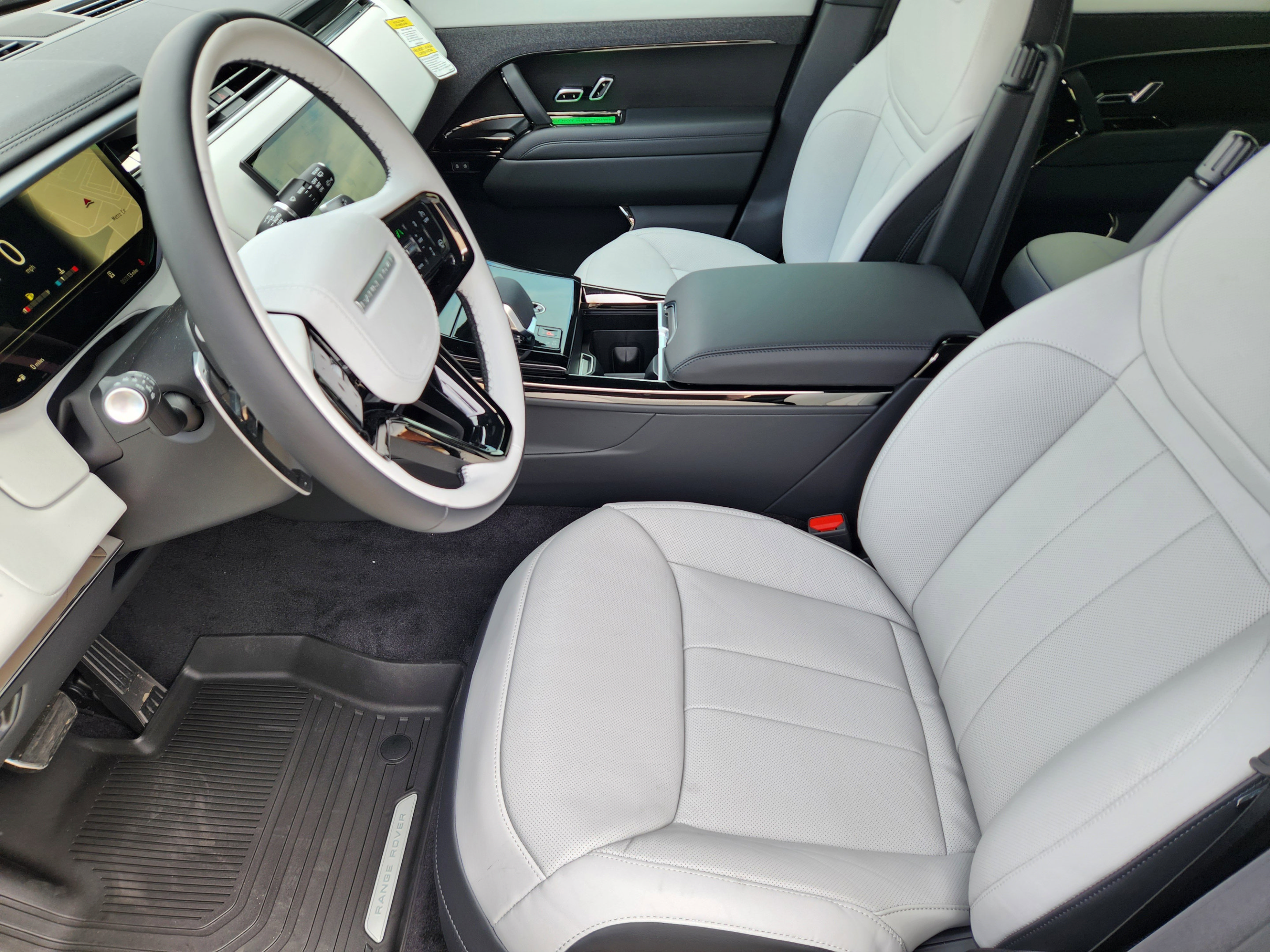 New 2026 Land Rover Range Rover Sport Dynamic SE AWD/4WD image 8