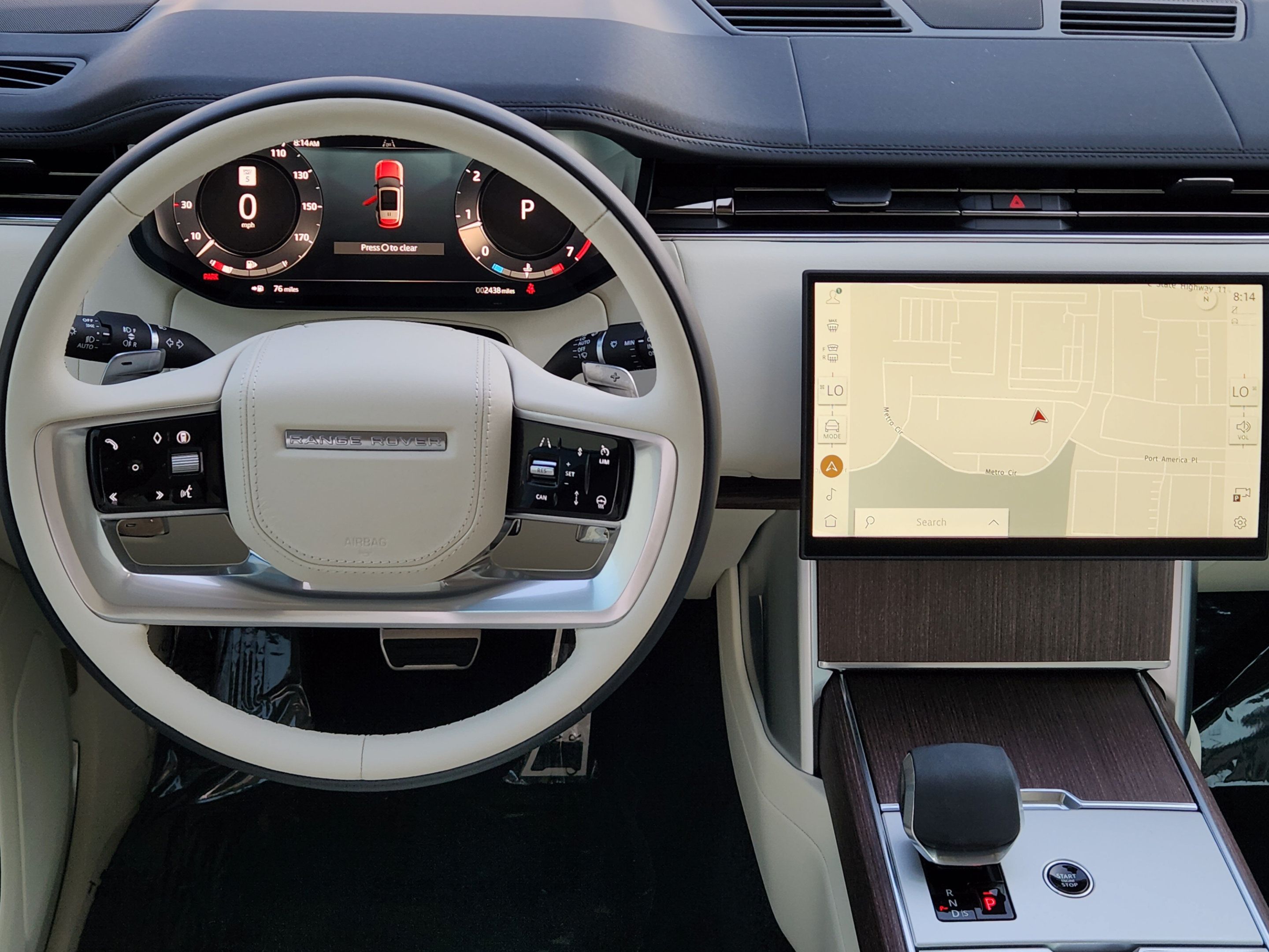 Certified 2026 Land Rover Range Rover SE AWD/4WD image 22