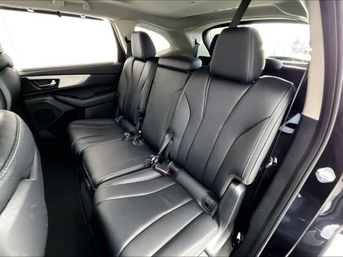 Certified 2024 Acura MDX FWD w/ Technology Package image 33