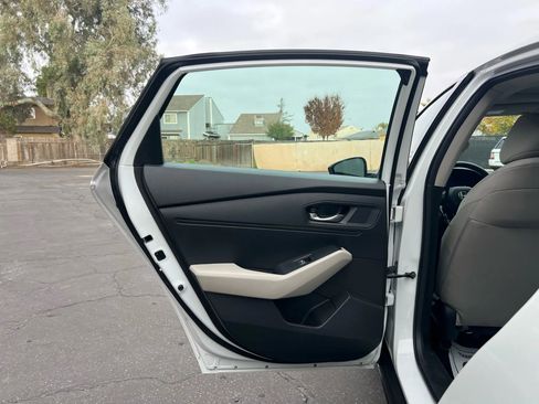 Used 2023 Honda Accord EX image 22