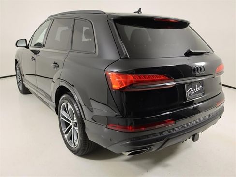 Certified 2025 Audi Q7 2.0T Premium Plus w/ Premium Plus Package image 3