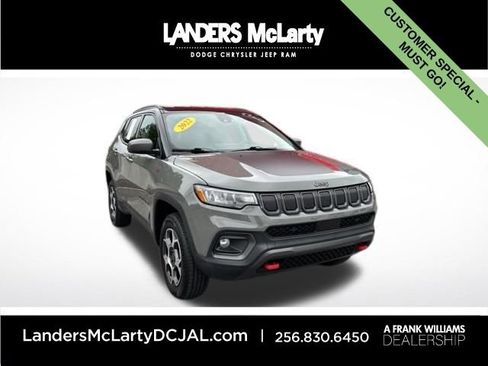 Used 2022 Jeep Compass Trailhawk w/ Trailer Tow Group image 1