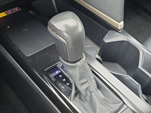 Used 2025 Toyota Camry XSE image 25