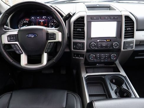 Used 2021 Ford F350 Lariat image 6