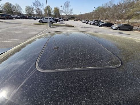 Used 2024 Honda HR-V EX-L image 33