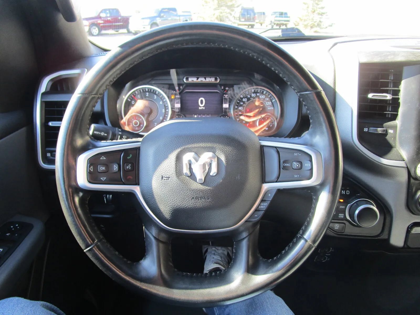 Used 2022 RAM 1500 Big Horn AWD/4WD image 23