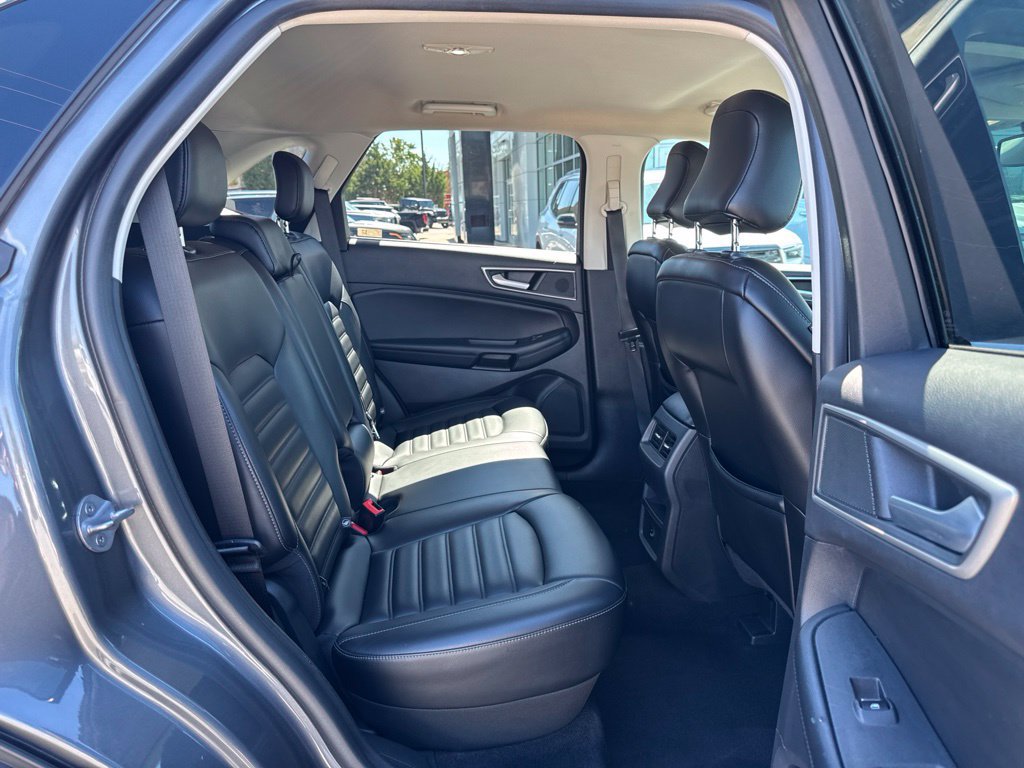 Used 2022 Ford Edge SEL AWD/4WD image 21