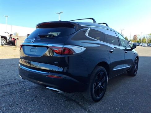 Certified 2024 Buick Enclave Essence w/ Experience Buick Package image 6