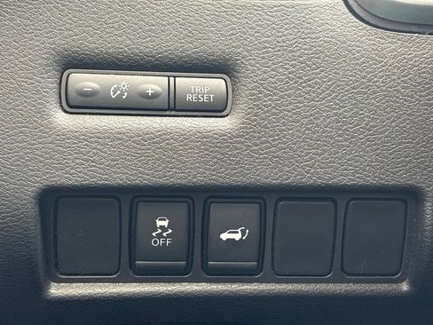 Used 2017 Nissan Murano SL w/ SL Technology Package AWD/4WD image 26