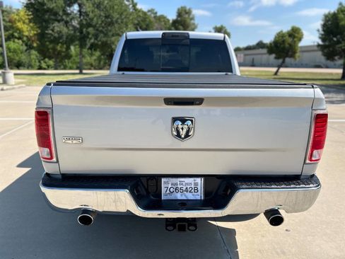 Used 2017 RAM 1500 Laramie RWD image 7