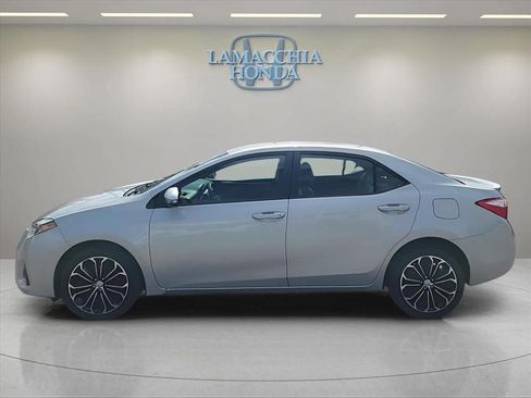 Used 2015 Toyota Corolla S FWD image 2