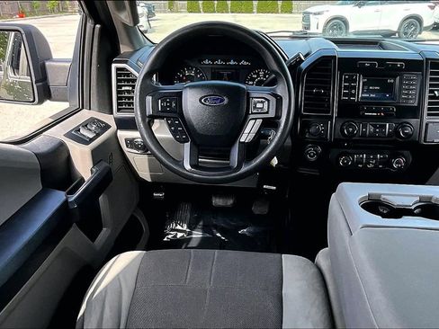 Used 2016 Ford F150 XL w/ Equipment Group 101A Mid AWD/4WD image 15