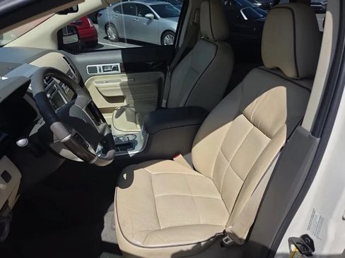 Used 2008 Lincoln MKX AWD image 8