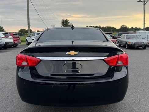Used 2016 Chevrolet Impala LT w/ Convenience Package FWD image 8