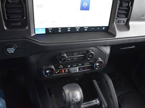 New 2025 Ford Bronco Badlands image 11