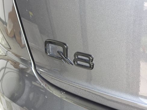 Used 2023 Audi Q8 Prestige AWD/4WD image 45