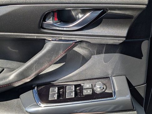 Certified 2023 MAZDA CX-9 Carbon Edition image 29