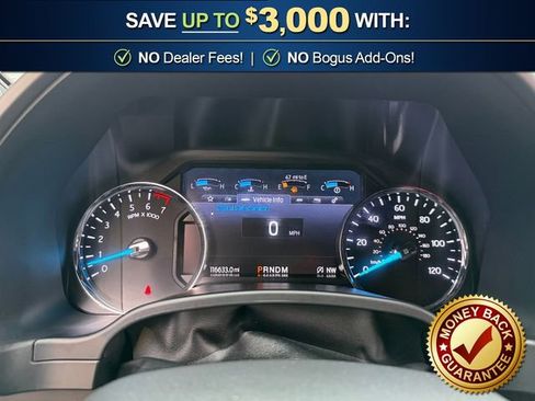 Used 2020 Ford Expedition XLT w/ Equipment Group 202A AWD/4WD image 18