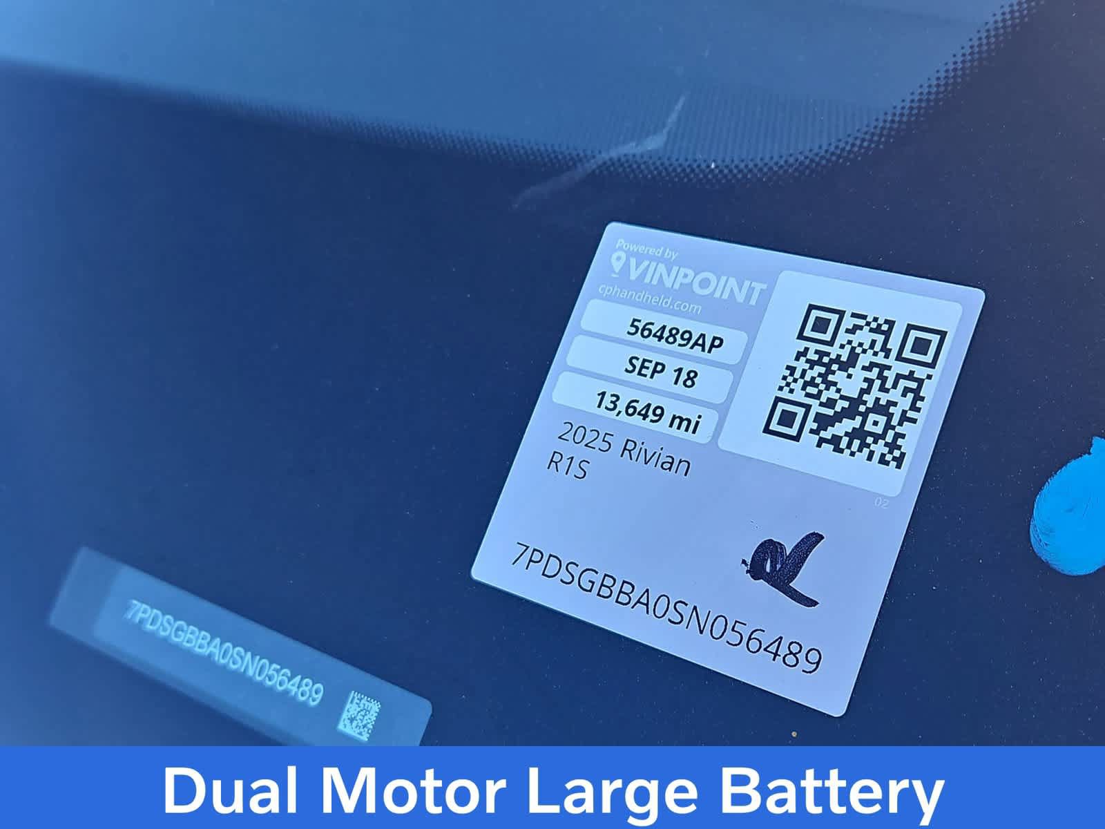 Used 2025 Rivian R1S Adventure Dual AWD/4WD image 25