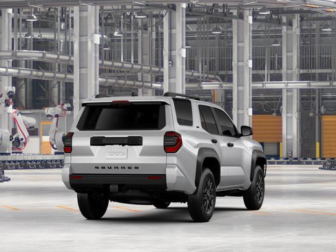 New 2026 Toyota 4Runner SR5 AWD/4WD image 9