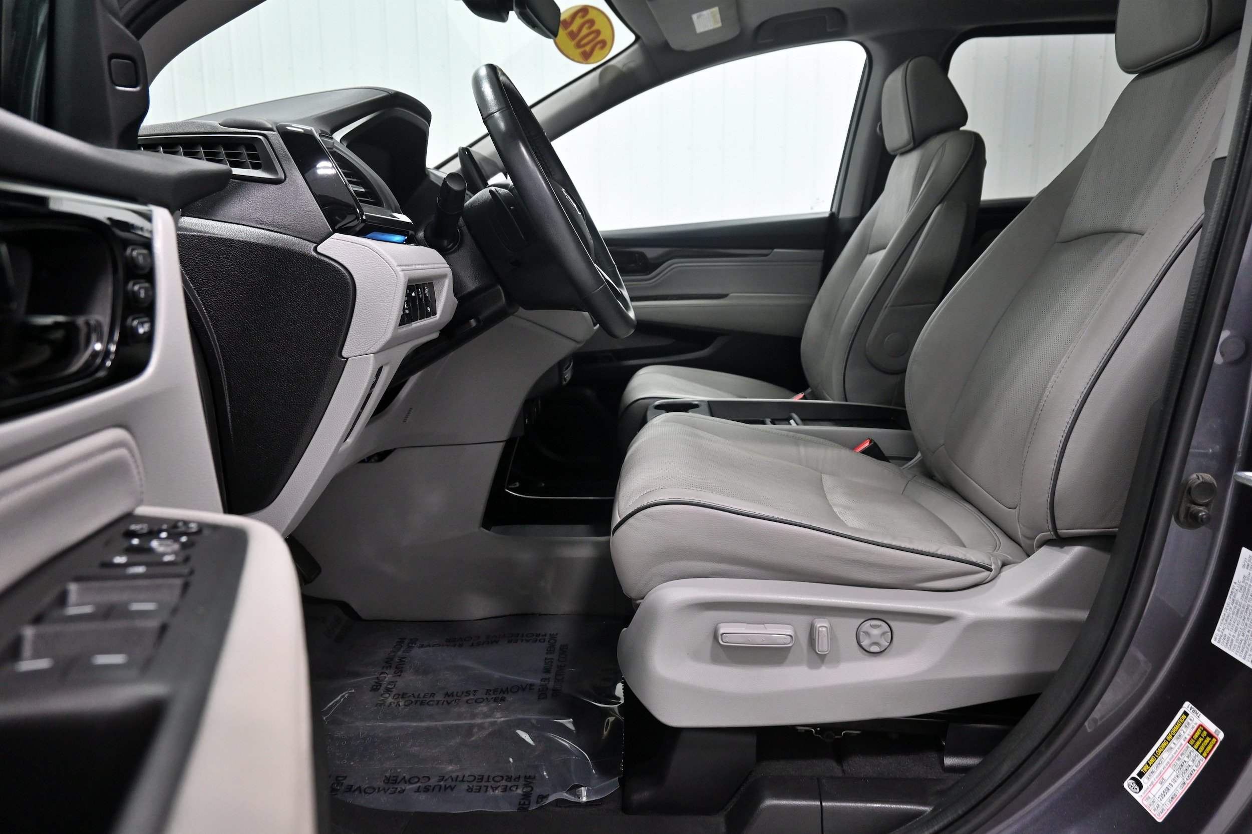 Used 2022 Honda Odyssey Elite image 5