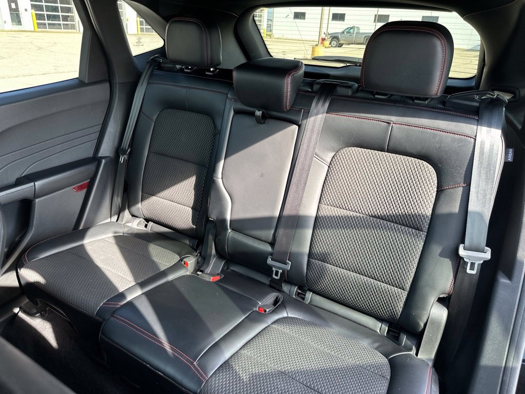 Used 2023 Ford Escape ST-Line w/ Tech Pack #1 AWD/4WD image 12