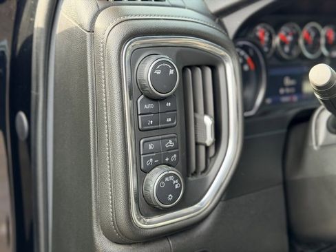 Used 2019 Chevrolet Silverado 1500 RST image 8