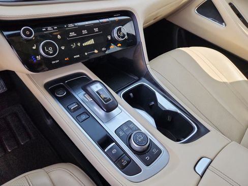 Used 2023 INFINITI QX60 Sensory w/ Vision Package image 19