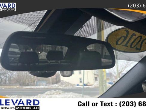 Used 2016 BMW 340i xDrive Sedan image 27