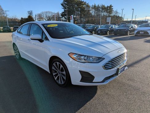 Used 2020 Ford Fusion SE image 7