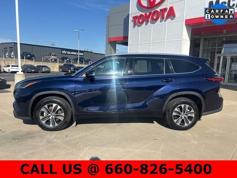 Certified 2021 Toyota Highlander XLE image 7