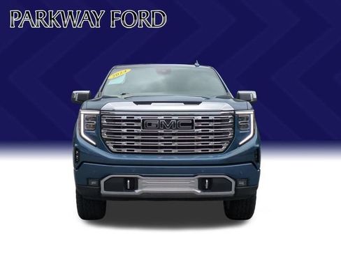 Used 2024 GMC Sierra 1500 Denali AWD/4WD image 8