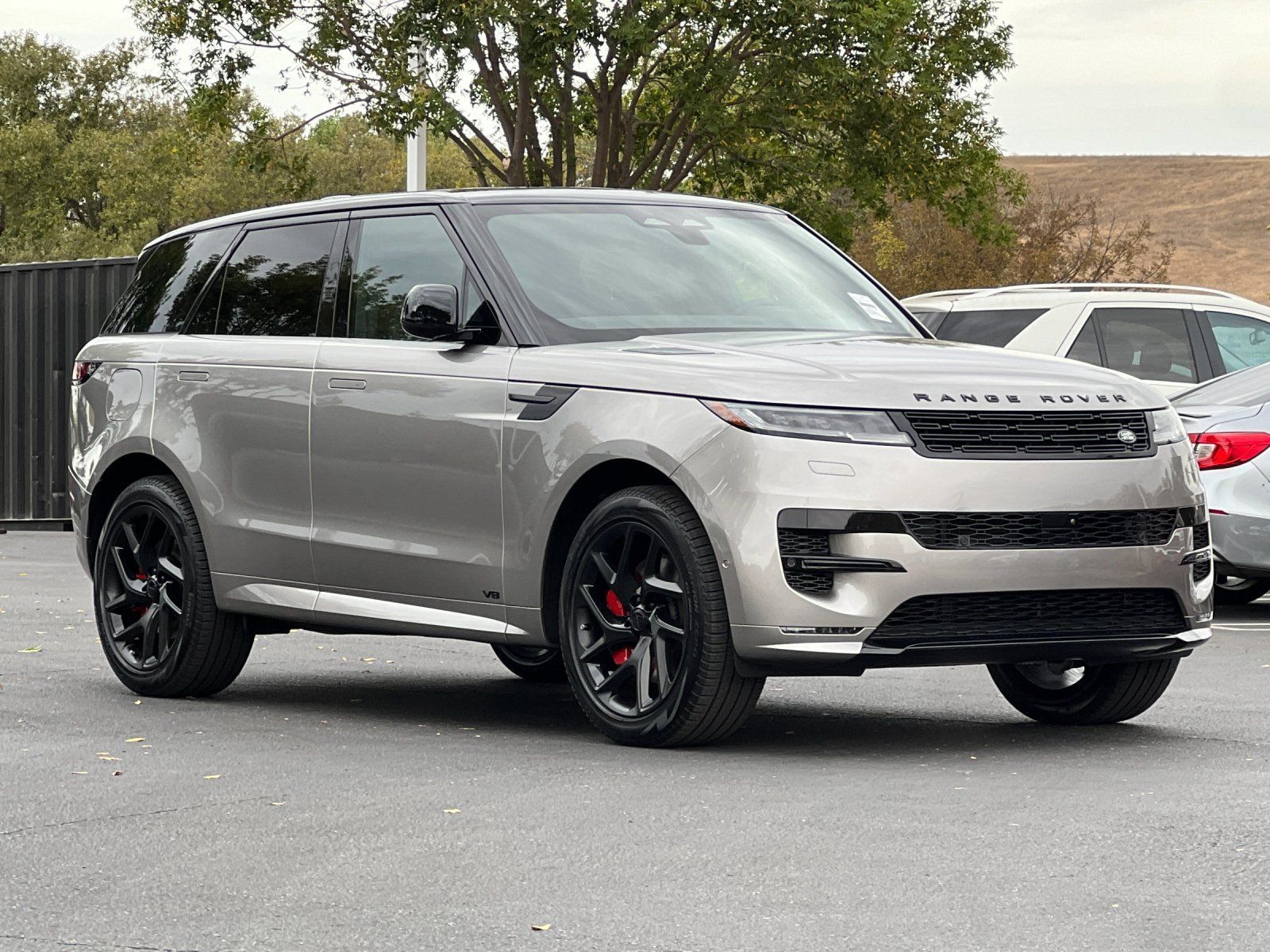New 2026 Land Rover Range Rover Sport Dynamic SE AWD/4WD image 8